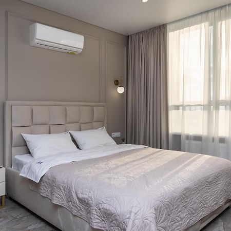 Flatrent Olympic Park, Метро Бориспільська Поруч! Kiev Exteriör bild