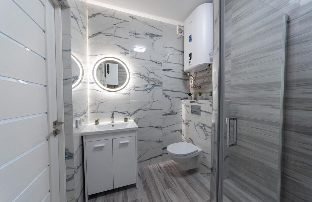 Flatrent Olympic Park, Метро Бориспільська Поруч! Kiev Exteriör bild