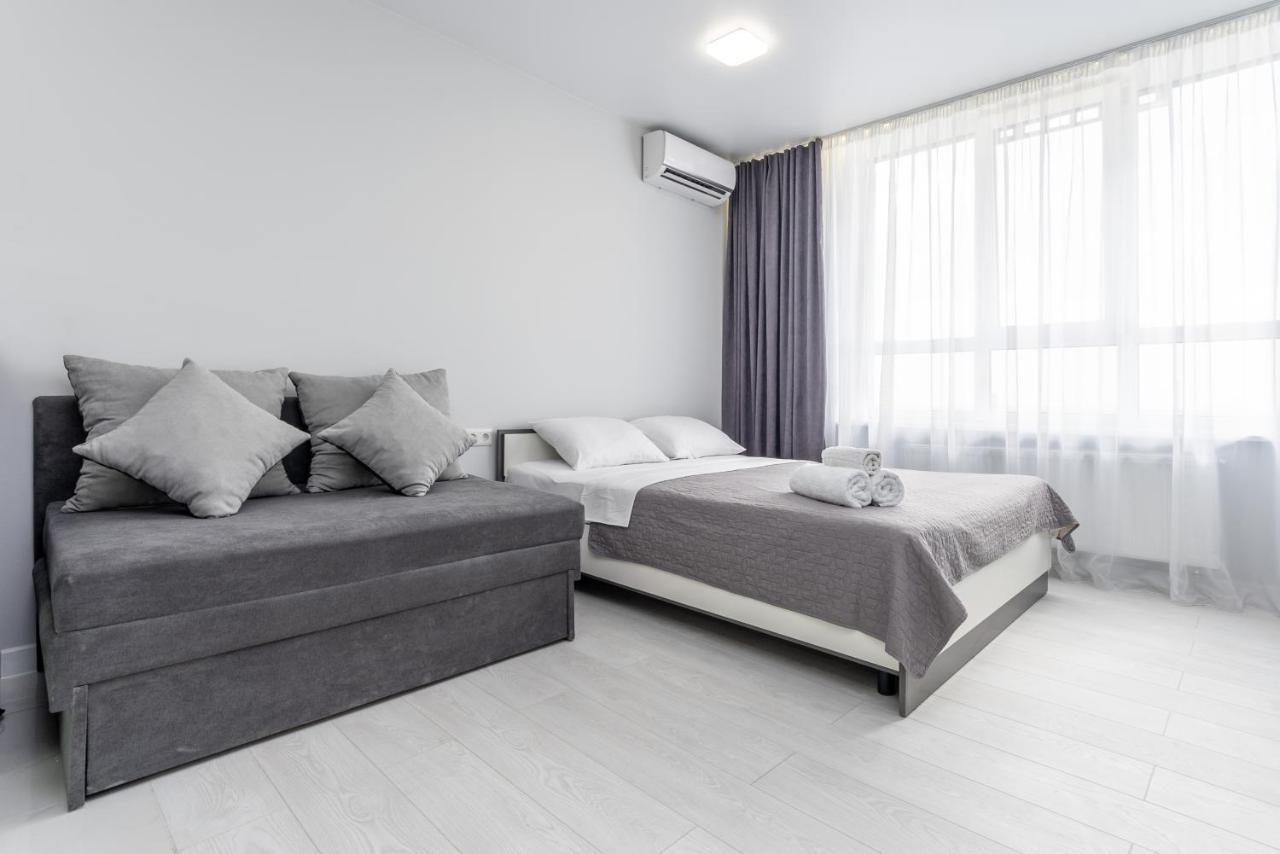 Flatrent Olympic Park, Метро Бориспільська Поруч! Kiev Exteriör bild