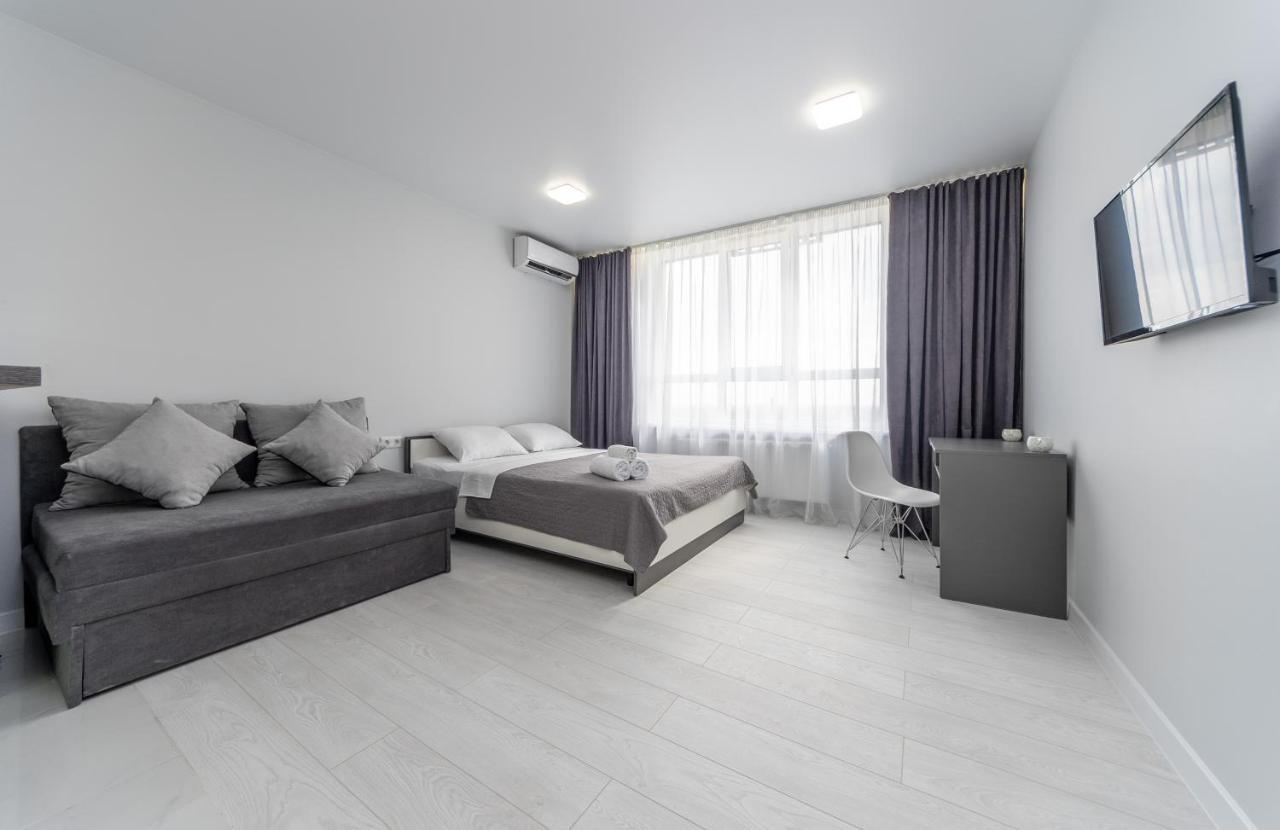 Flatrent Olympic Park, Метро Бориспільська Поруч! Kiev Exteriör bild